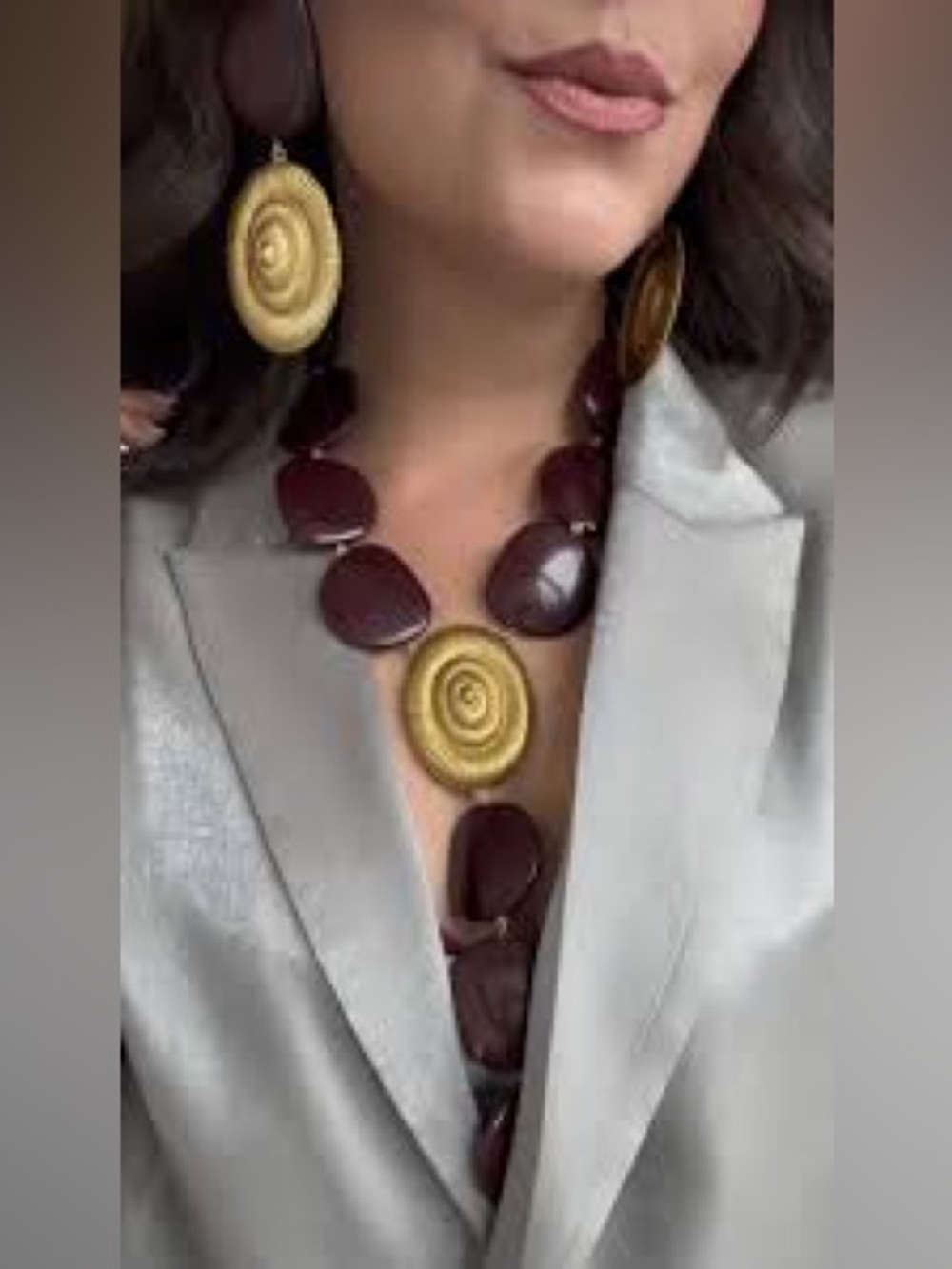 Zara Gold Color Shell Necklace - Picture 7 of 13